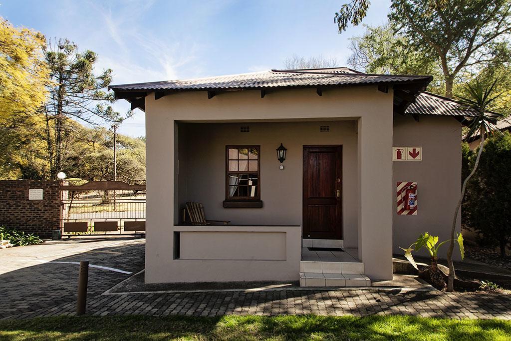 Holme Lea Manor Bed & Breakfast Piet Retief Eksteriør bilde