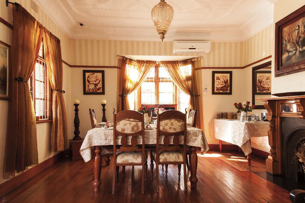 Holme Lea Manor Bed & Breakfast Piet Retief Eksteriør bilde