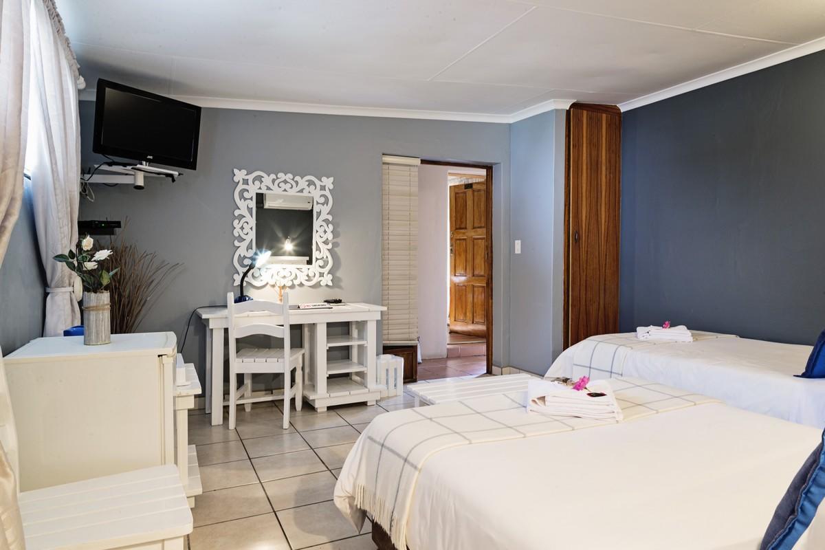 Holme Lea Manor Bed & Breakfast Piet Retief Eksteriør bilde