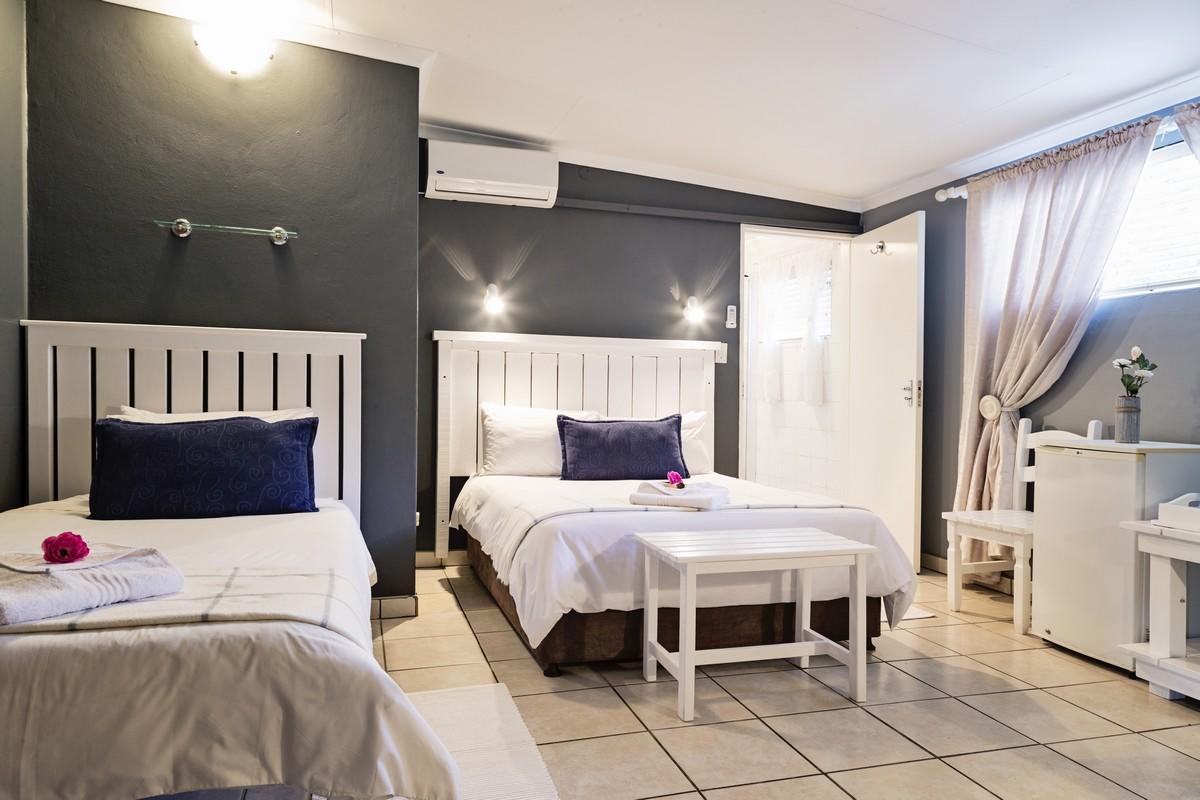 Holme Lea Manor Bed & Breakfast Piet Retief Eksteriør bilde